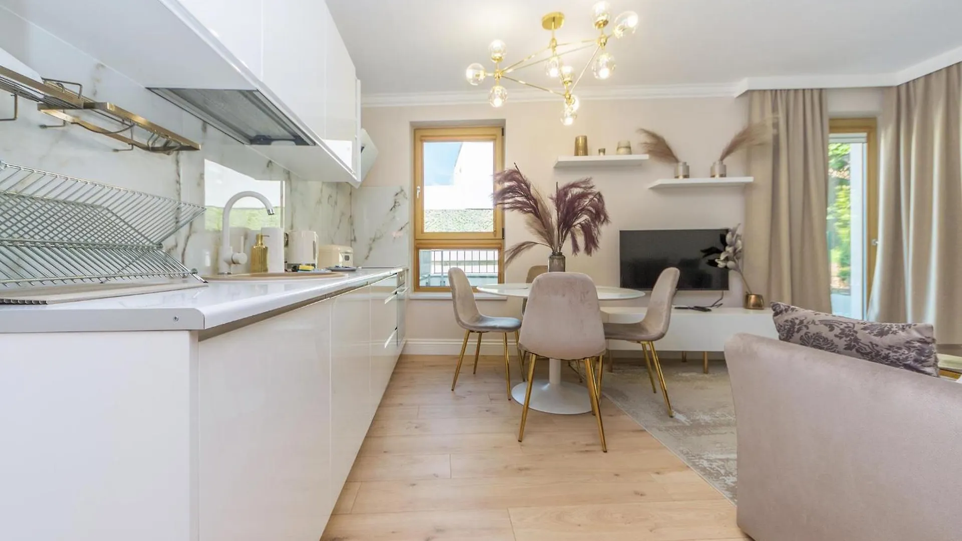 Sopot Park Apartment 0*,  Poland